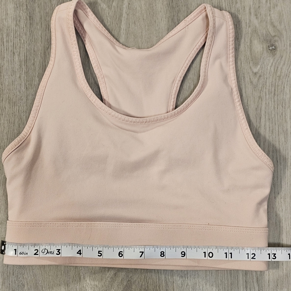 Fabletics - Picture 3 of 5